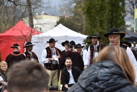 Gawędy i opowieści pod Drzewem Opowieści w Parku Kopczyńskiego